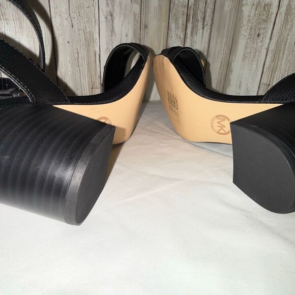 Michael Kors Reed Sandal Black Leather Gold MK Logo Block Heel Size 7.5M | New W - Picture 9 of 15